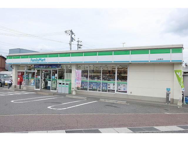 コンビニ　ファミリーマート土岐泉店（コンビニ）まで423m