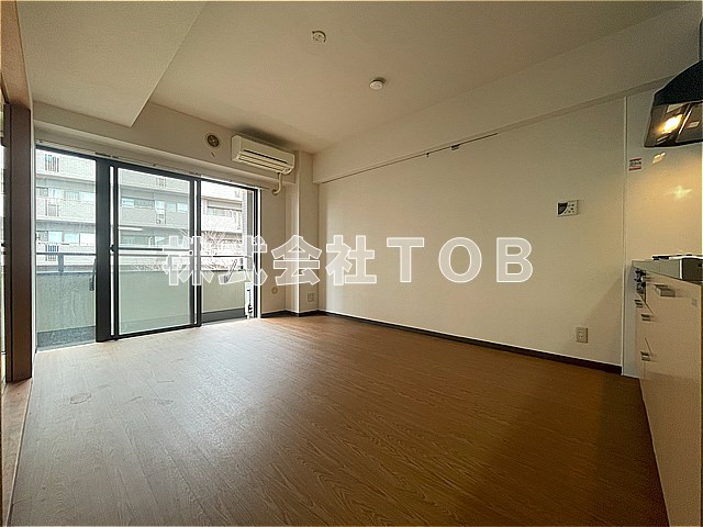 居室・リビング　DK9帖※クリーニング中の撮影※