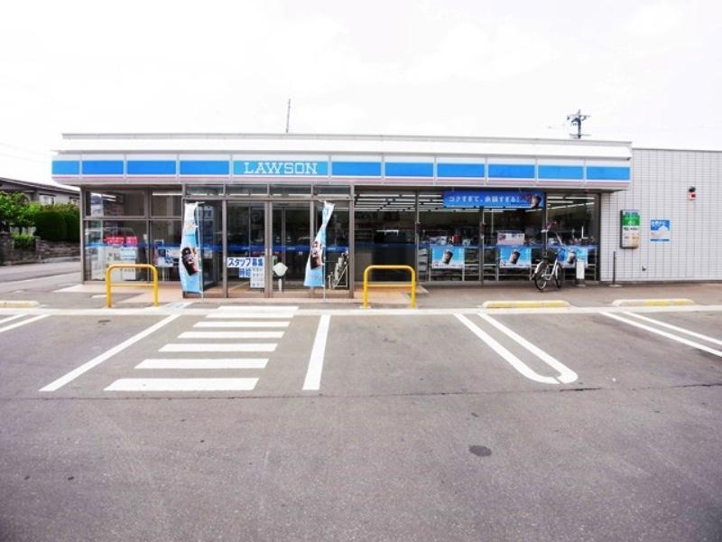 コンビニ　ローソン弘前城東北一丁目店（コンビニ）まで260m