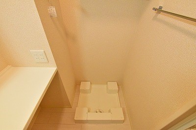 その他　室内洗濯機置き場　同タイプイメージ　現状優先