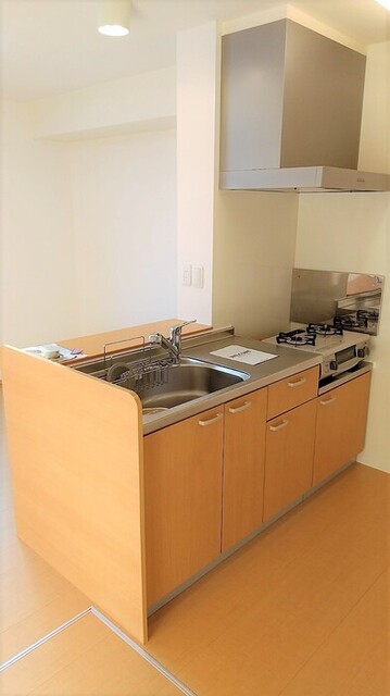 キッチン　ガスコンロ付き対面キッチン