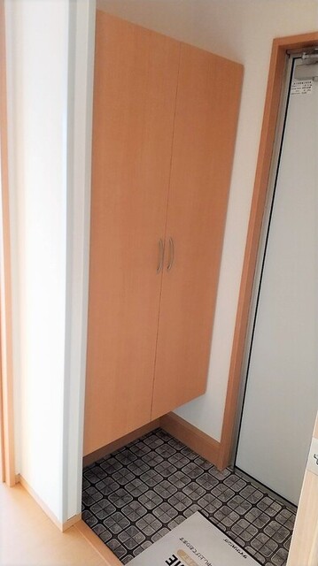 玄関　シューズボックス