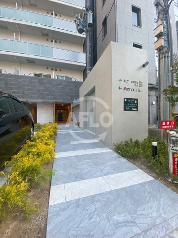 エントランス　ACT DOOR 天六　エントランス