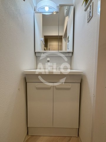 洗面設備　ACT DOOR 天六　洗面所