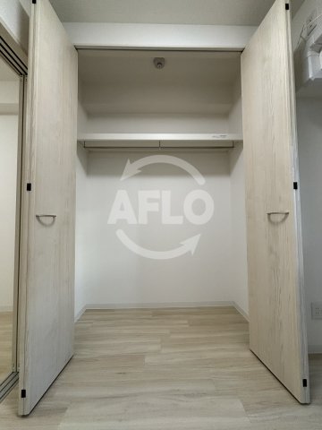 収納　ACT DOOR 天六　クローゼット