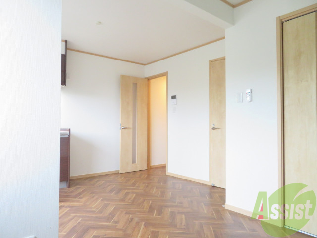 その他部屋・スペース　白を基調としていて、部屋が明るく感じます。