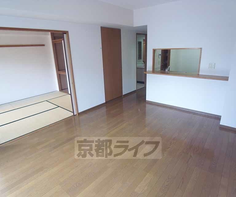 居室・リビング　開放感のあるリビングです！