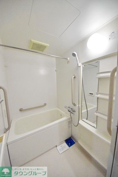 バス・シャワールーム　バス