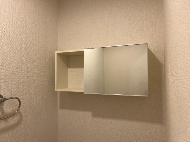 収納　トイレ（イメージ）