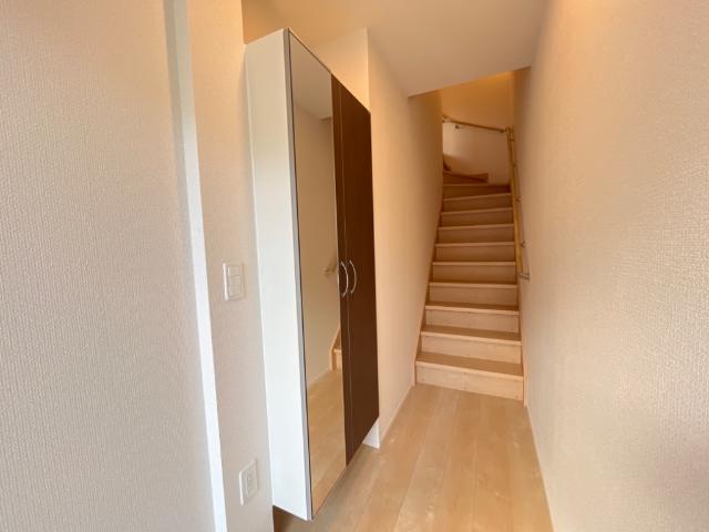 玄関　玄関（イメージ）