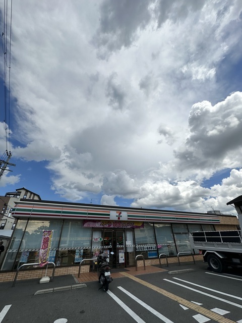 コンビニ　近くにあったら嬉しいセブン♪♪（コンビニ）まで457m