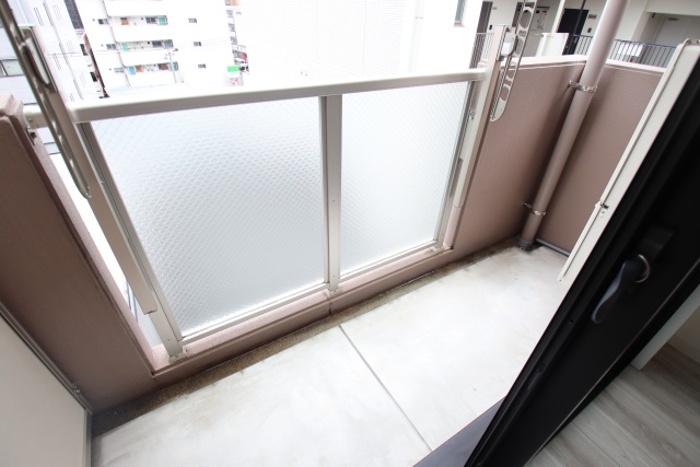 バルコニー　※別室の参考写真の為、現況優先です。