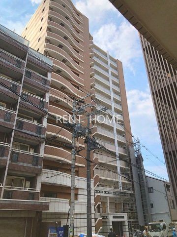 建物外観　RC造のハイグレードな15階建てのマンションです。