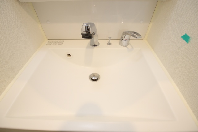 洗面設備　※別室の参考写真の為、現況優先です。