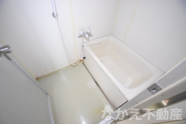 バス・シャワールーム　日々の疲れを癒すお風呂付です