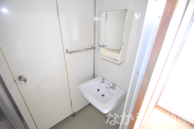 洗面設備　広い洗面スペース