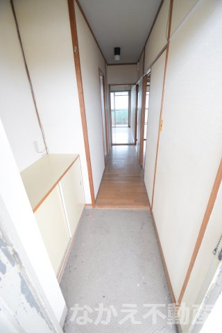 玄関　明るい玄関です