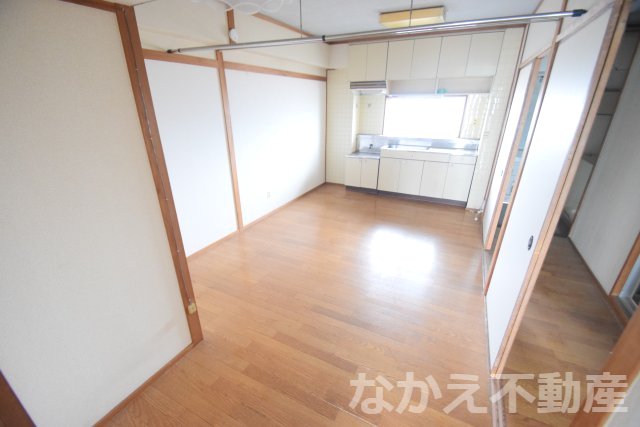 居室・リビング　ゆったり過ごせる居間です