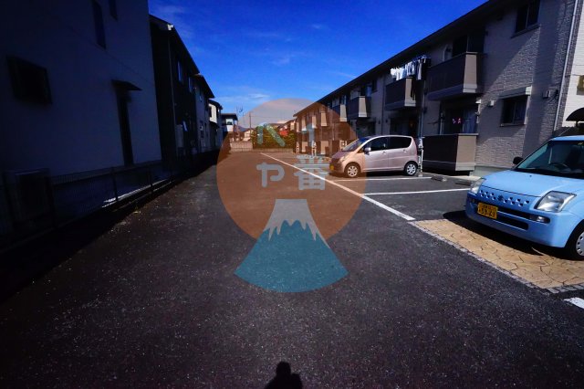 駐車場　駐車場があります