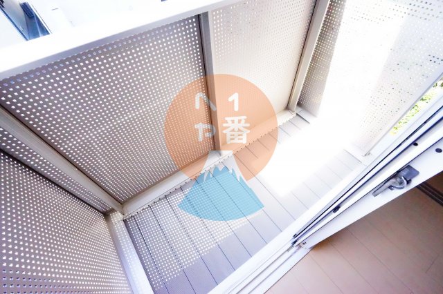 バルコニー　落ち着いた時間を過ごせるバルコニーです　※参考写真です