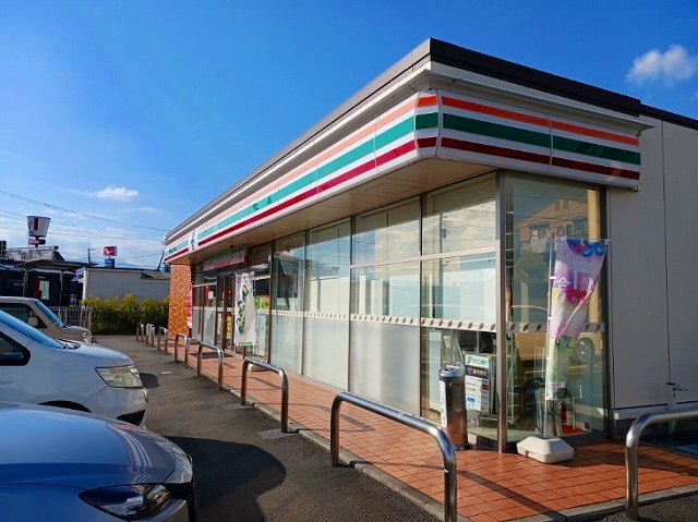 コンビニ　セブンイレブン　東阿幸地店（コンビニ）まで550m