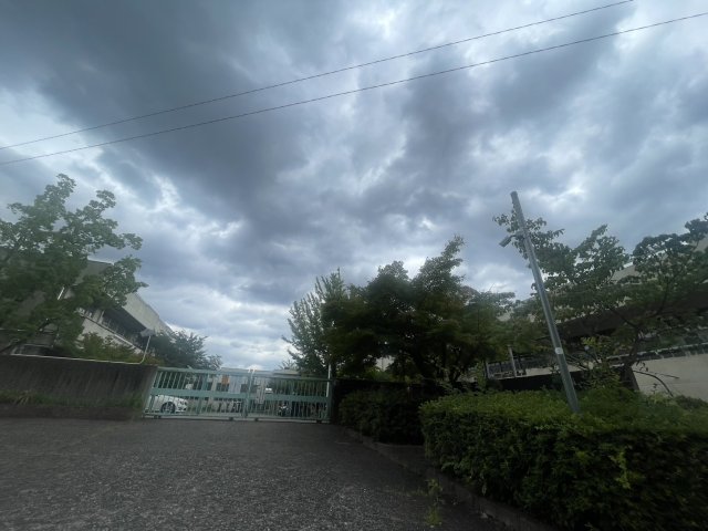 中学校　吹田市立古江台中学校（中学校）まで1310m