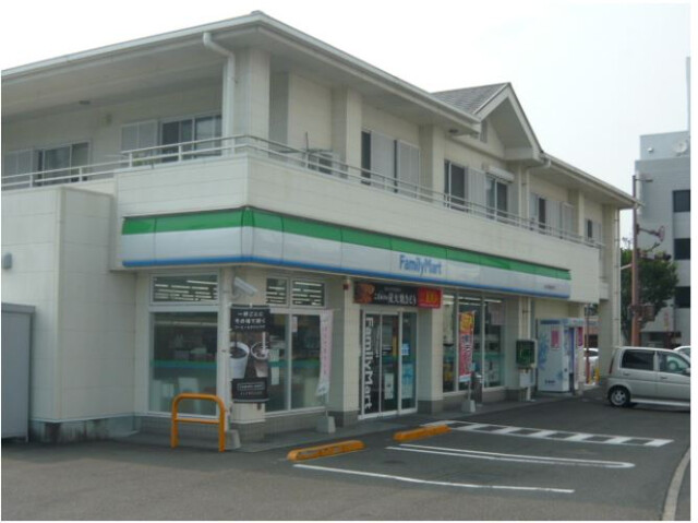 コンビニ　ファミリーマート 迫川内駅前通り店（コンビニ）まで270m