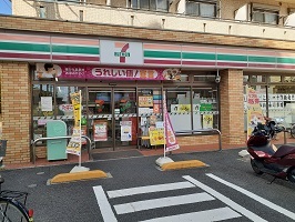 コンビニ　セブンイレブン（コンビニ）まで145m
