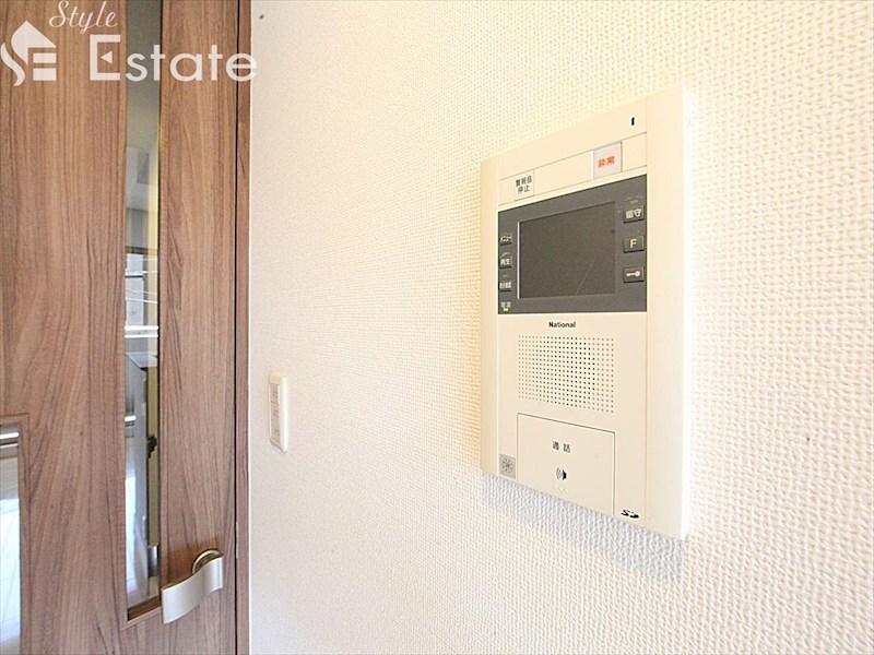 セキュリティ　モニター付きインターホン