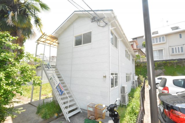 建物外観　1995年改修済です☆