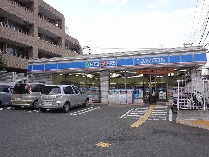 コンビニ　ローソン（コンビニ）まで521m