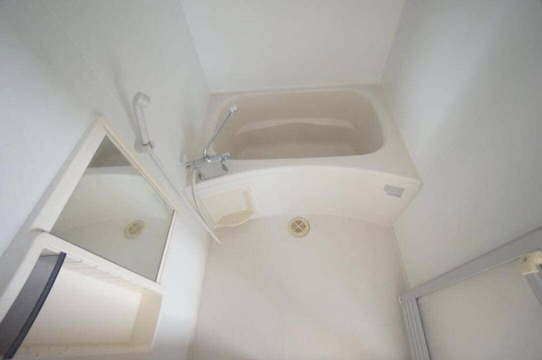 バス・シャワールーム　浴室