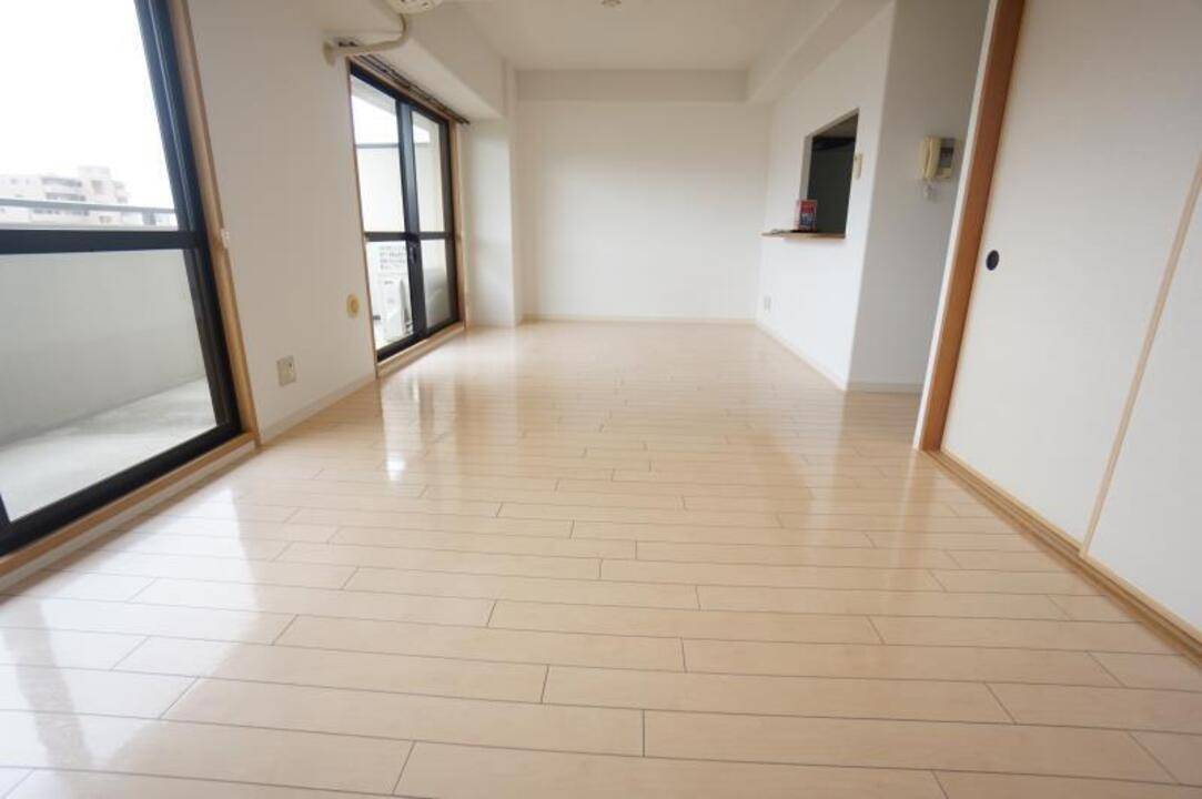 居室・リビング　リビング