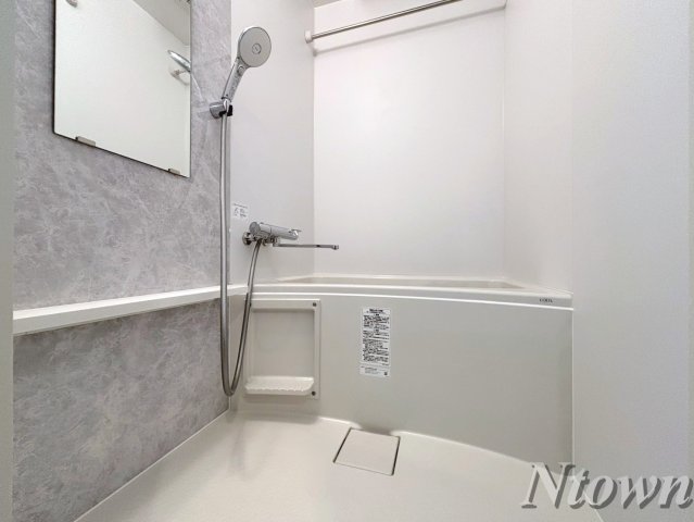 バス・シャワールーム　お風呂です