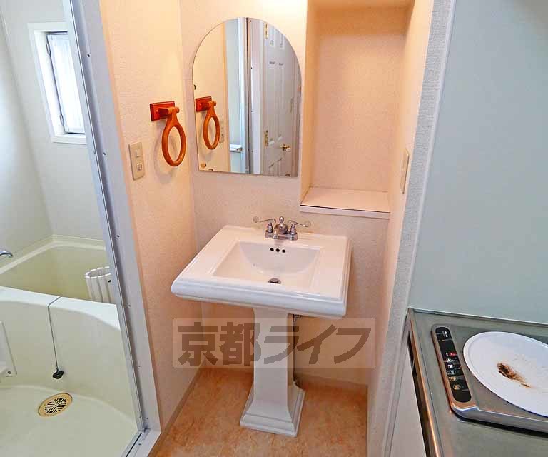 洗面設備　独立洗面台です！