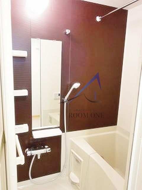 バス・シャワールーム　お風呂です。