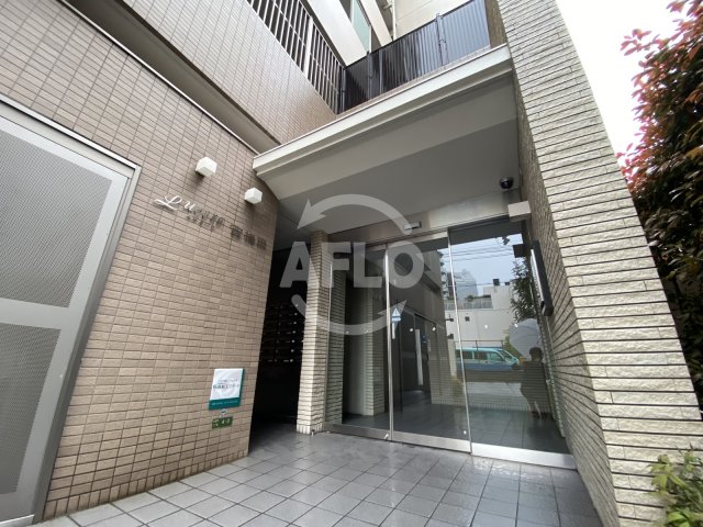 エントランス　ルチューレ西梅田　エントランス