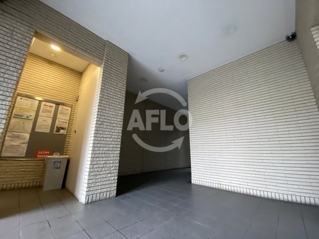 ロビー　ルチューレ西梅田　ロビー