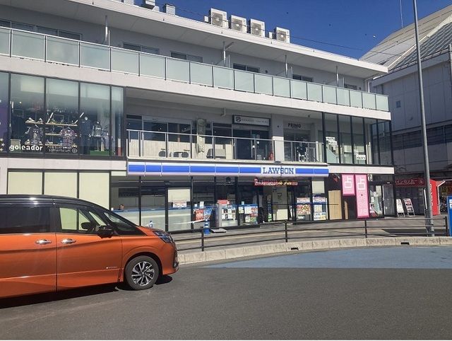コンビニ　ローソン本川越駅西口店（コンビニ）まで160m