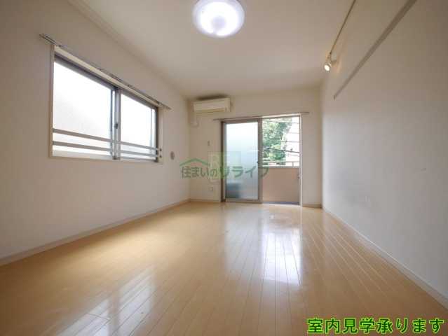 居室・リビング　アムロゼッタ四ツ谷