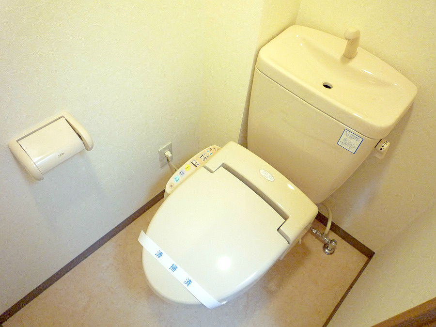トイレ　ウォシュレット付きトイレ