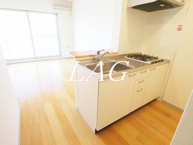 キッチン　キッチンです。