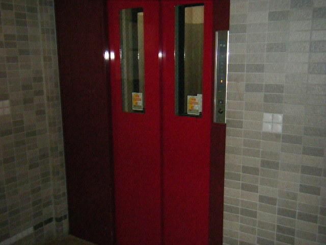 その他設備　エレベーター