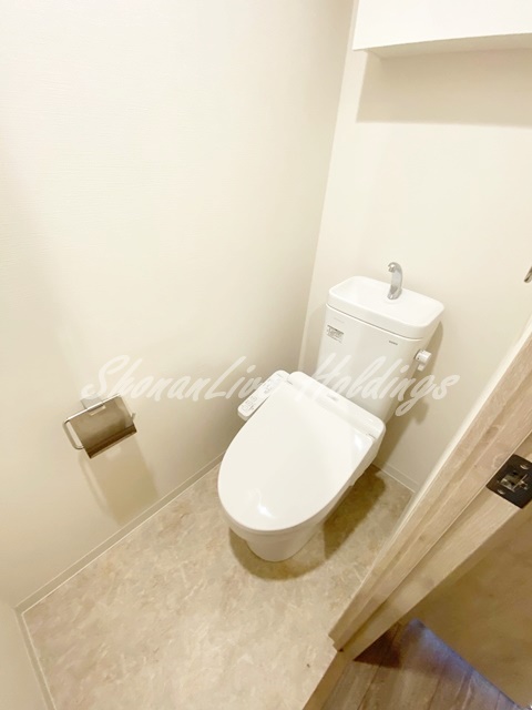 トイレ　温水洗浄便座付き♪