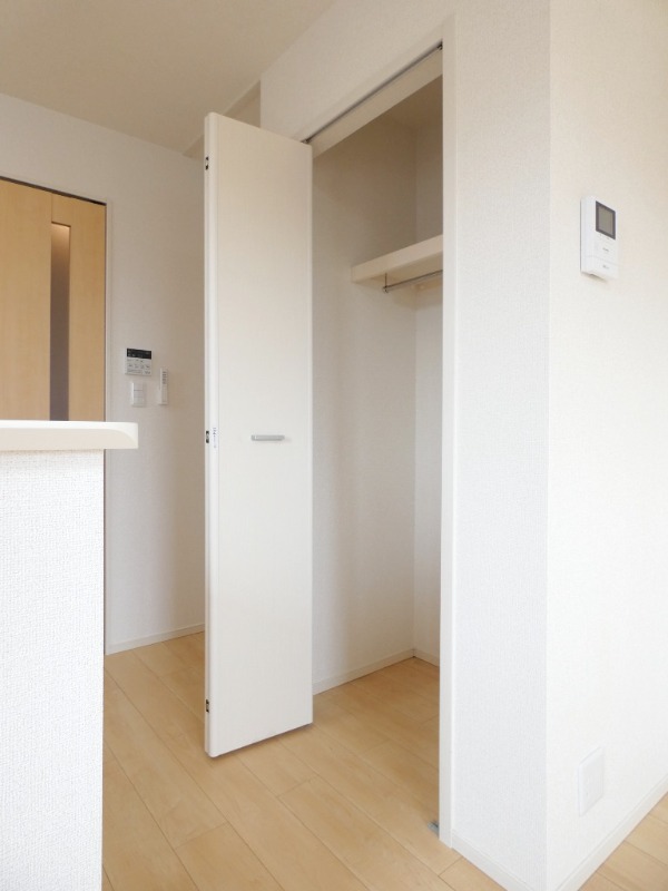 収納　図面と現状に相違がある場合には現状を優先