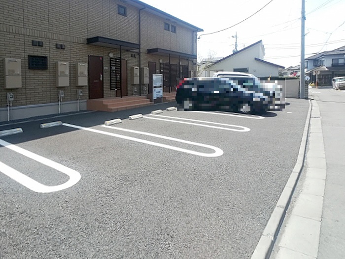 駐車場　駐車場