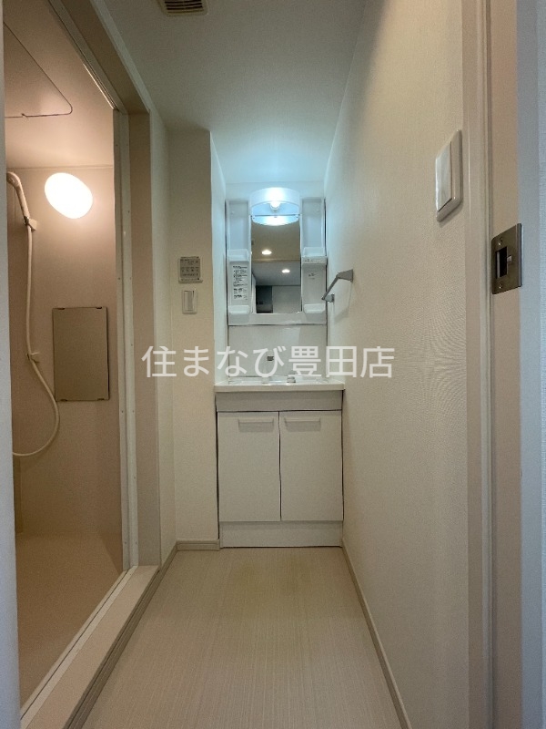 洗面設備　同型別部屋写真