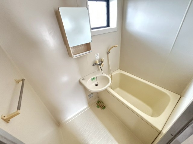 バス・シャワールーム　別号室の写真です