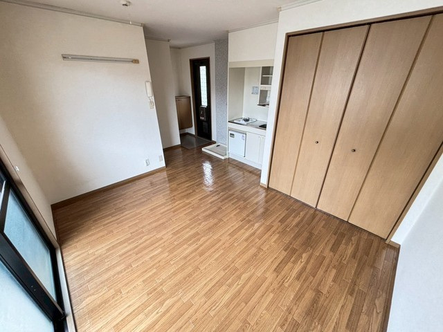 居室・リビング　別号室の写真です