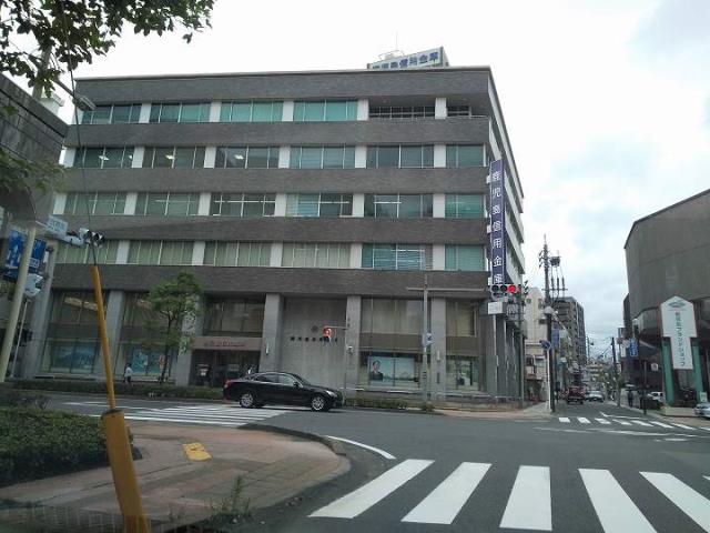 銀行　鹿児島信用金庫本店（銀行）まで330m